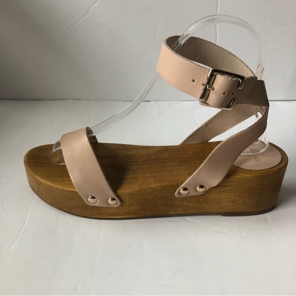 Lulus Nude Leather and Wooden Platform Sandals - Picture 8 of 10
